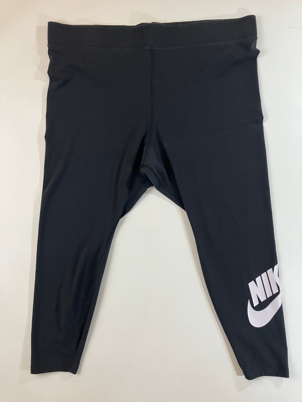 Nike Women 3X Black High Rise Logo Leggings Capri Crop Swoosh Stretch Plus Size